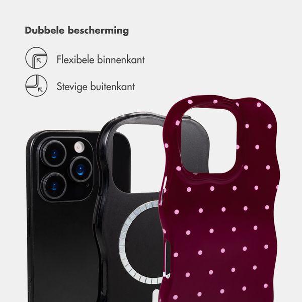 Selencia Vivid Wavy Backcover met MagSafe Apple iPhone 16 Pro - Happy Dots Burgundy