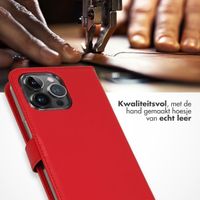 Selencia Echt Lederen Bookcase iPhone 15 Pro Max - Rood