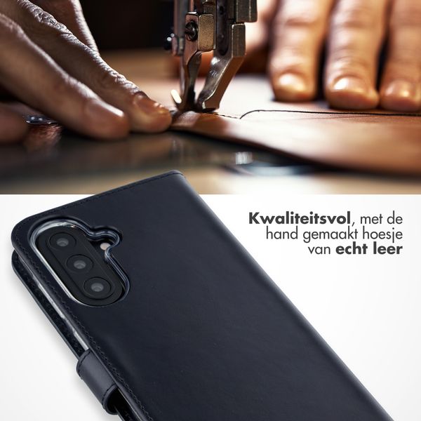 Selencia Echt Leren Bookcase Samsung Galaxy A57 (5G) - Zwart