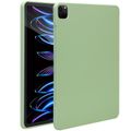 Accezz Liquid Silicone Backcover met penhouder iPad Pro 12.9 (2022) / Pro 12.9 (2021) / Pro 12.9 (2020) - Lichtgroen