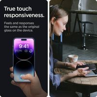 Spigen GLAStR Privacy EZ Fit Screenprotector + Applicator Apple iPhone 14 Pro Max