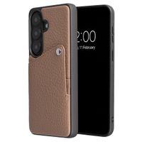 Selencia Riva Backcover met Pashouder Samsung Galaxy S26 - Mocha Brown