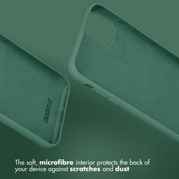Accezz Liquid Silicone Backcover Apple iPhone 13 Pro Max - Donkergroen