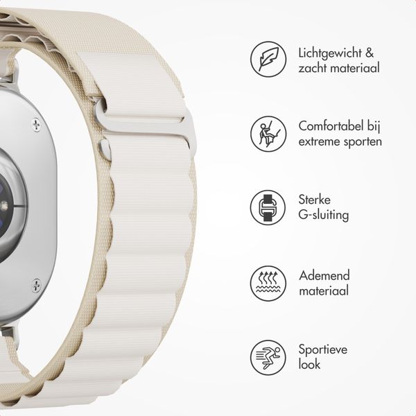 Accezz Nylon Alpine bandje Samsung Galaxy Watch 9 (40/44mm) / Watch 8 (40/44mm) / Classic (46mm) - Sterrenlicht